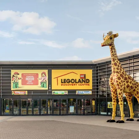 Отель Super 8 By Wyndham Am Centro Оберхаузен