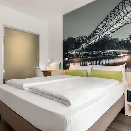 Super 8 By Wyndham Am Centro 3* Oberhausen (North Rhine-Westphalia)