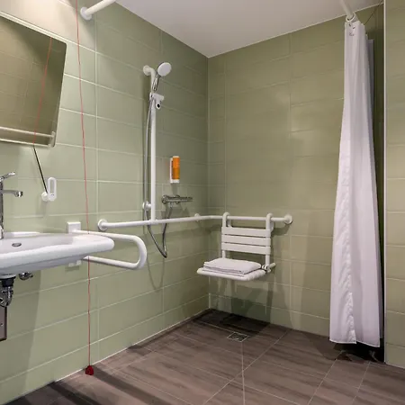 Super 8 By Wyndham Am Centro 3* أوبيرهاوزين