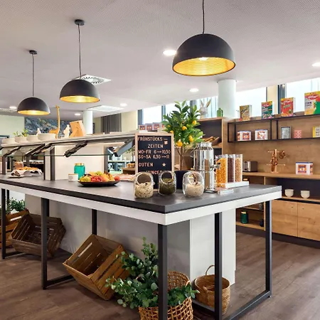 Super 8 By Wyndham Am Centro 3*