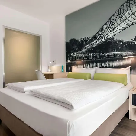 Ξενοδοχείο Super 8 By Wyndham Am Centro 3*