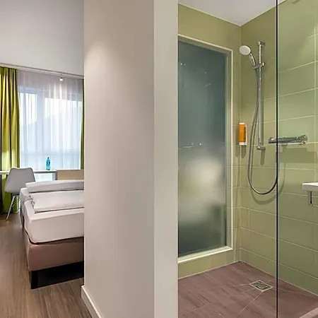 Super 8 By Wyndham Am Centro 3*