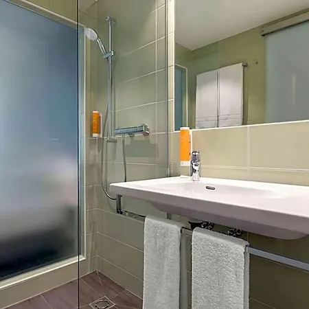 Super 8 By Wyndham Am Centro 3*