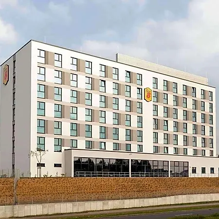 Super 8 By Wyndham Am Centro