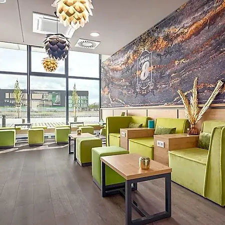 Super 8 By Wyndham Am Centro فندق 3*