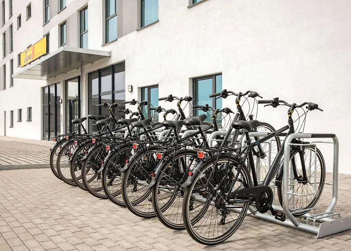 Super 8 By Wyndham Am Centro Hotell 3*