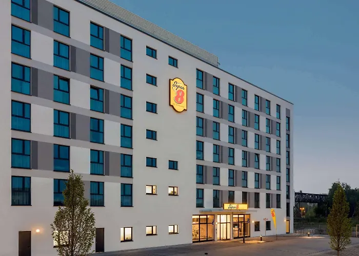 Hotell Super 8 By Wyndham Am Centro