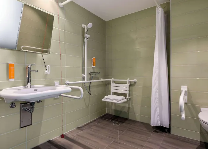 Super 8 By Wyndham Am Centro