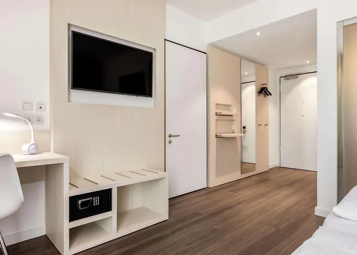 Hotel Super 8 By Wyndham Am Centro